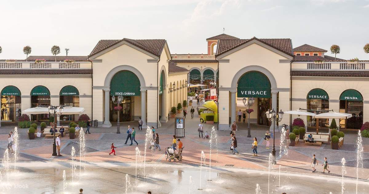 Private Serravalle Outlet Exclusive Shopping Trip from Milan